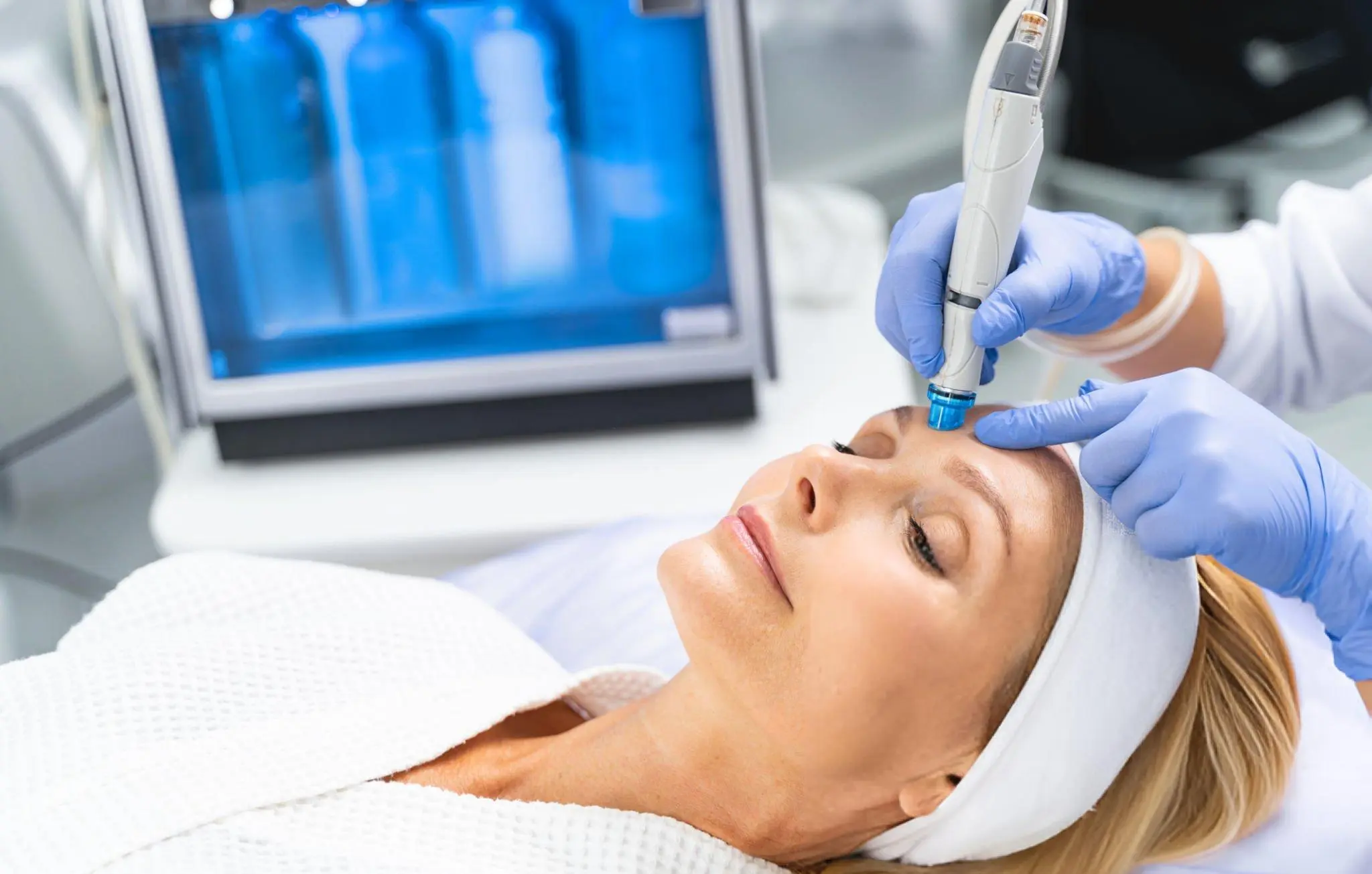 hydrodermabrasion vs microdermabrasion
