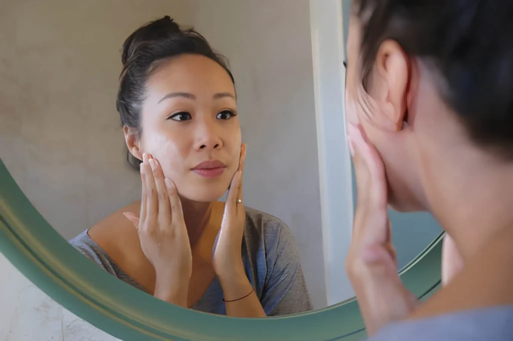 How to Exfoliate your Face Safely How to Exfoliate your Face Safely